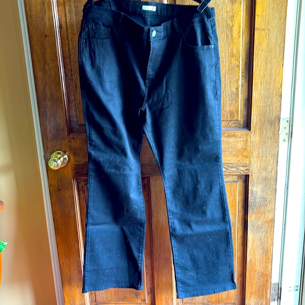 Levi’s 725 black bootcut Size 18w
